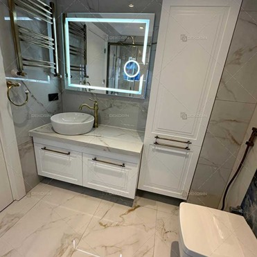 Badezimmerdekoration